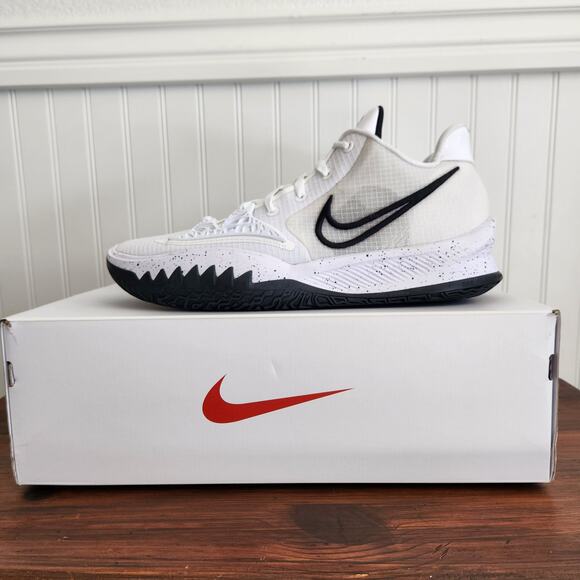 Nike Size 16M/17.5W Kyrie 4 TB Low‎ White New - Picture 10 of 12